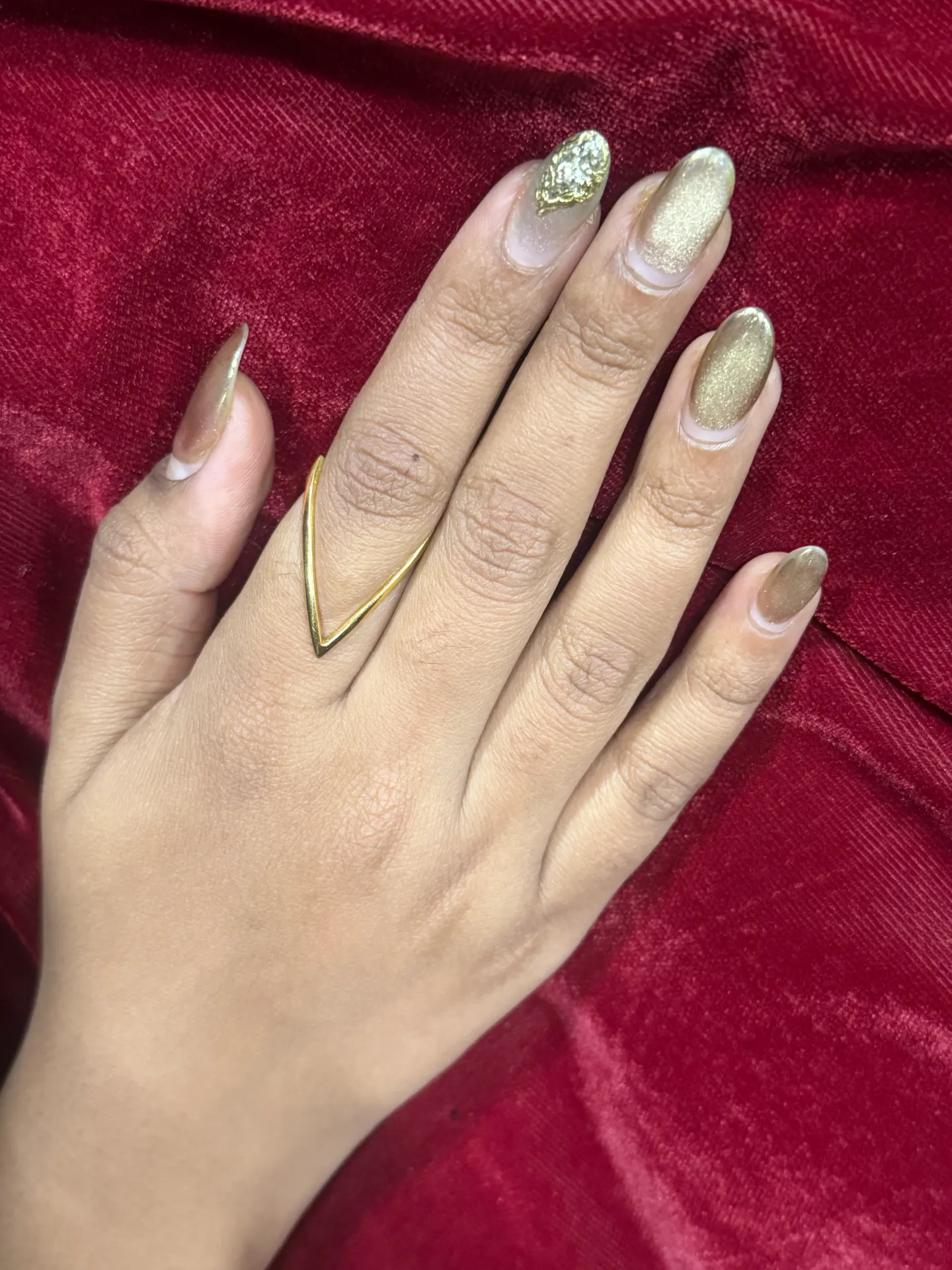 916 Gold Vanki ring