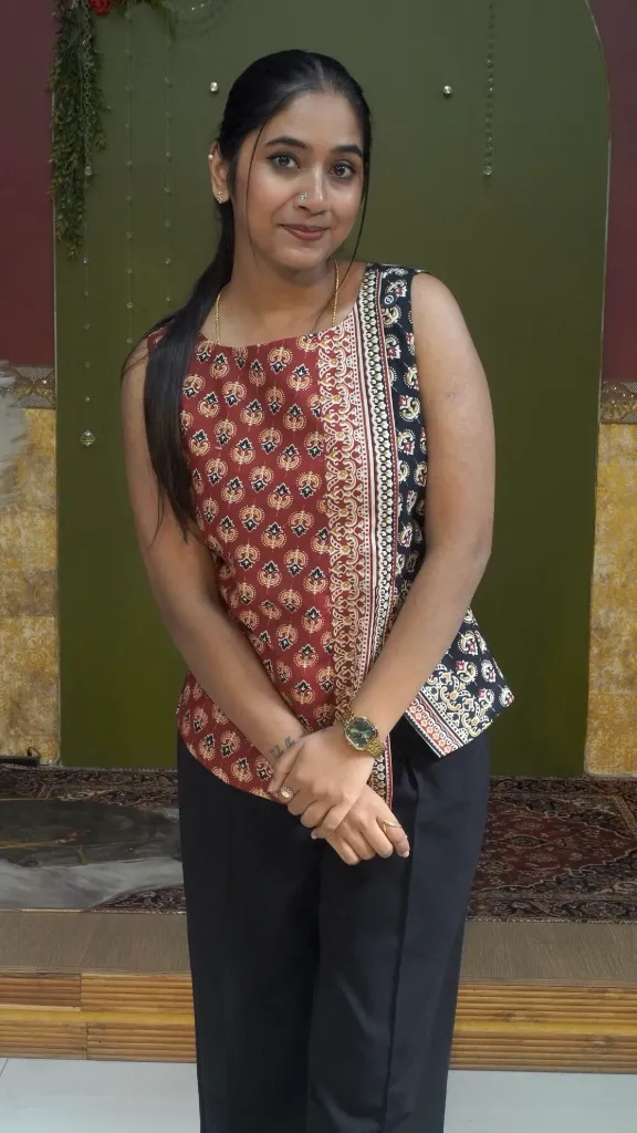 Assymmetric Cotton top