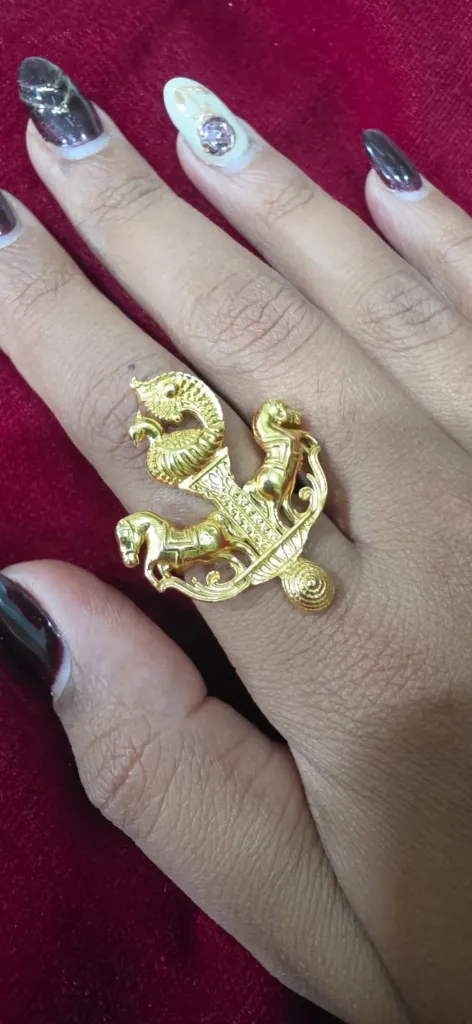 Deepa ring (92.5 silver)