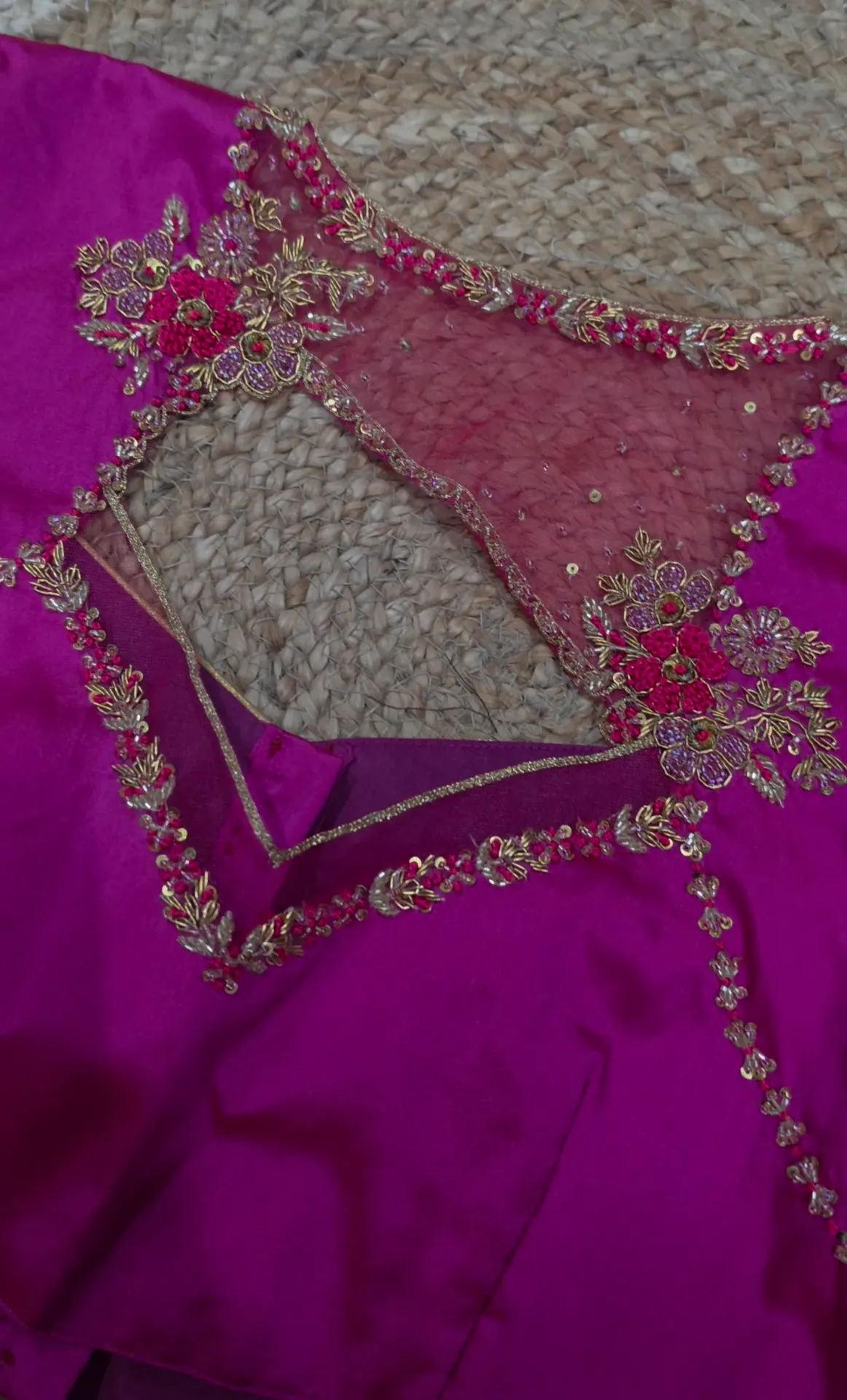 [LD-B1] Latha Designer Blouse (S- M 34-36)