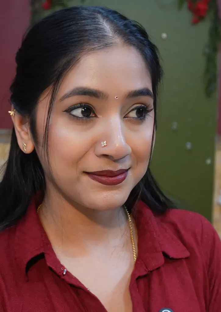 [TN-9] Tulip Nosepin (9 carat gold )